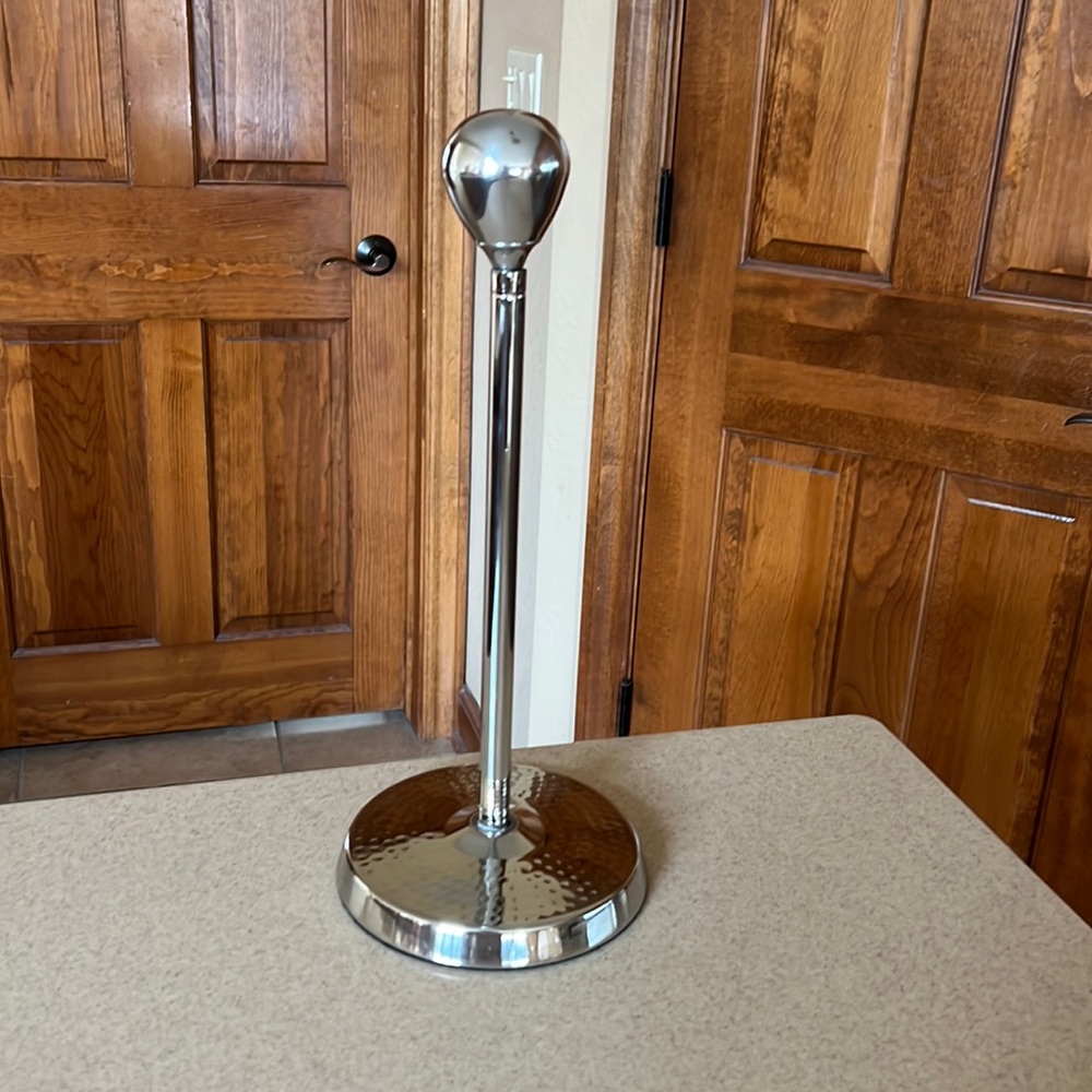 Silver paper towel holder